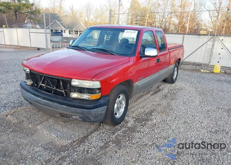 2002 Chevrolet Silverado 1500 Ls z USA, uszkodzony, nr VIN 2GCEC19T121346520